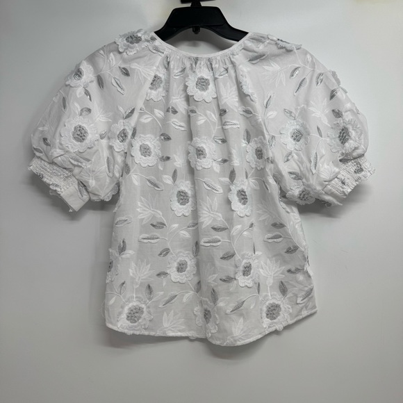 NWT Chico's Applique Blouse Top Size 0(US 4 )White Embroidered Floral  Boho - Picture 6 of 15
